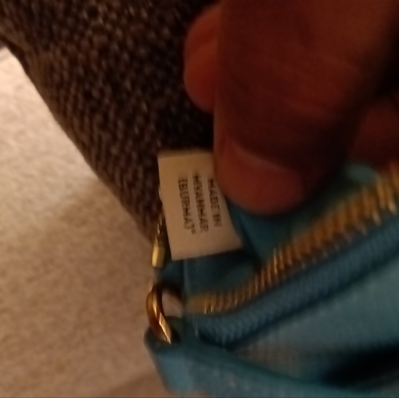 Coach - Picture 10 of 16